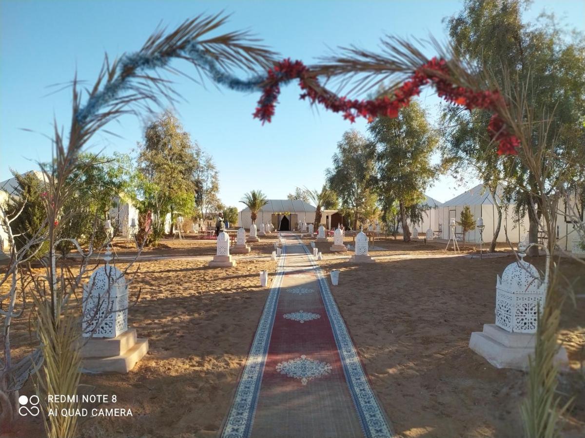 Desert Experience Glamping Merzouga Ngoại thất bức ảnh